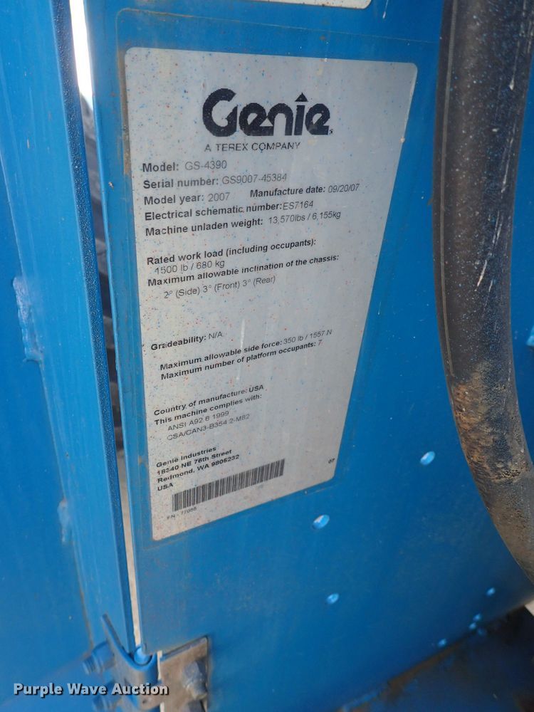 image for item DG2269 2007 Genie GS-4390  scissorl lift