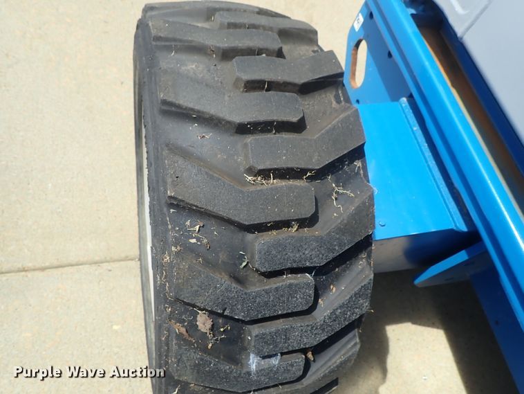 image for item DG2269 2007 Genie GS-4390  scissorl lift