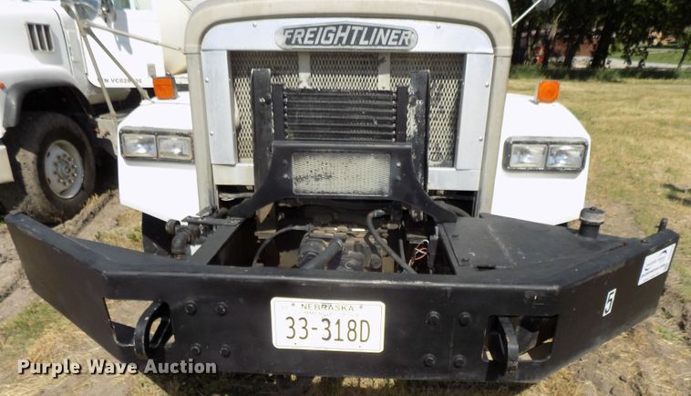 image for item DG2613 1994 Freightliner FLD  ready mix truck