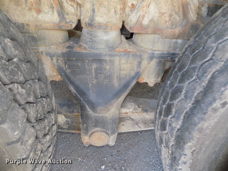 image for item DG2613 1994 Freightliner FLD  ready mix truck