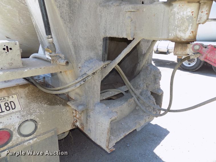 image for item DG2613 1994 Freightliner FLD  ready mix truck