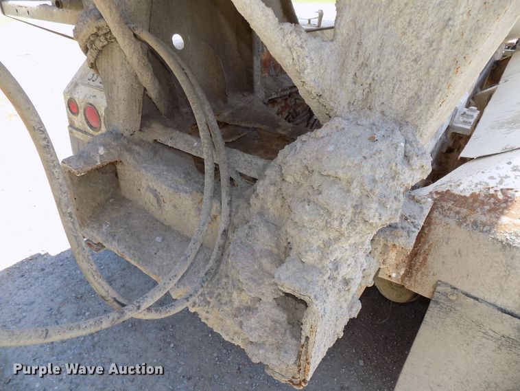 image for item DG2613 1994 Freightliner FLD  ready mix truck