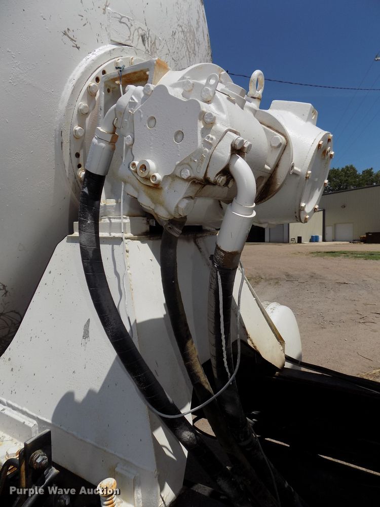 image for item DG2613 1994 Freightliner FLD  ready mix truck