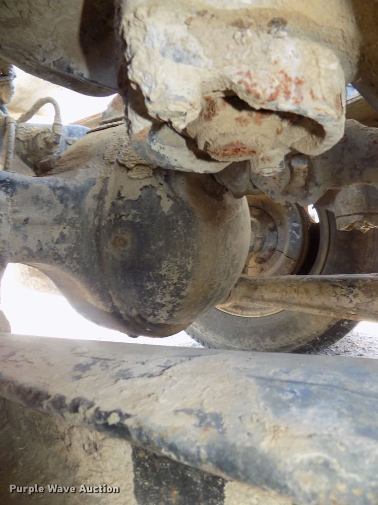 image for item DG2613 1994 Freightliner FLD  ready mix truck