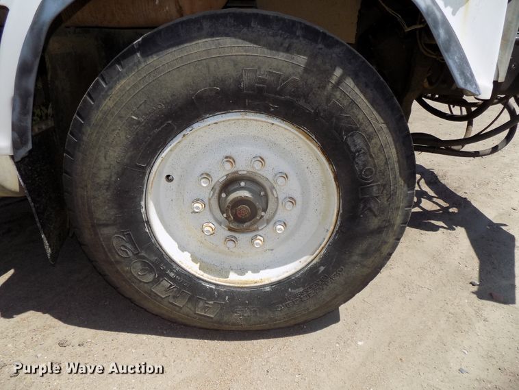 image for item DG2613 1994 Freightliner FLD  ready mix truck