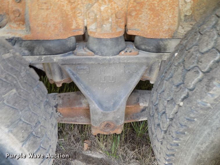 image for item DG2614 1997 International 5000SFA  ready mix truck