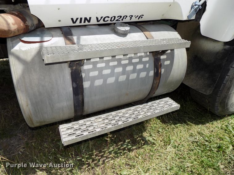 image for item DG2614 1997 International 5000SFA  ready mix truck