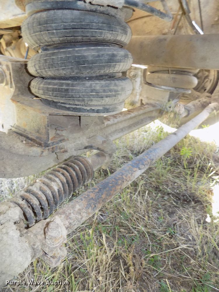 image for item DG2614 1997 International 5000SFA  ready mix truck