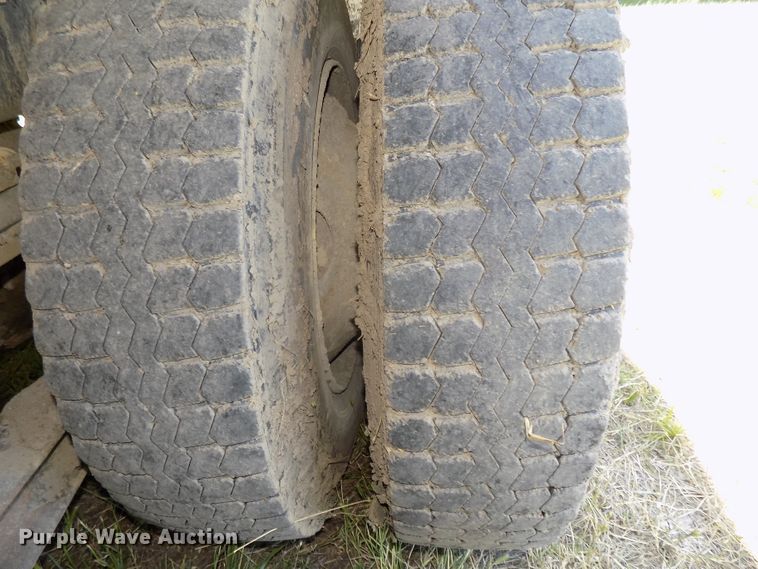 image for item DG2614 1997 International 5000SFA  ready mix truck