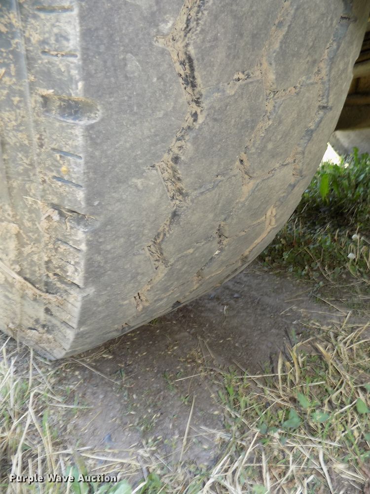 image for item DG2614 1997 International 5000SFA  ready mix truck