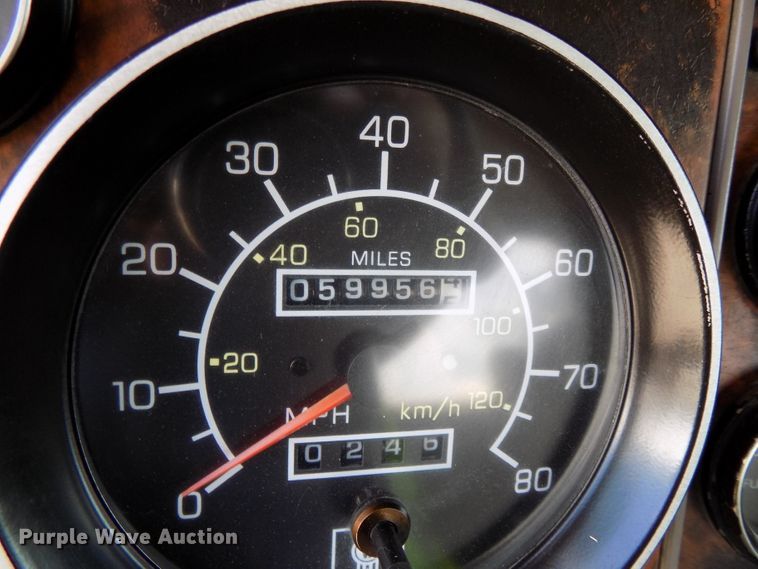 image for item DG2615 2005 Kenworth W900  ready mix or pump truck