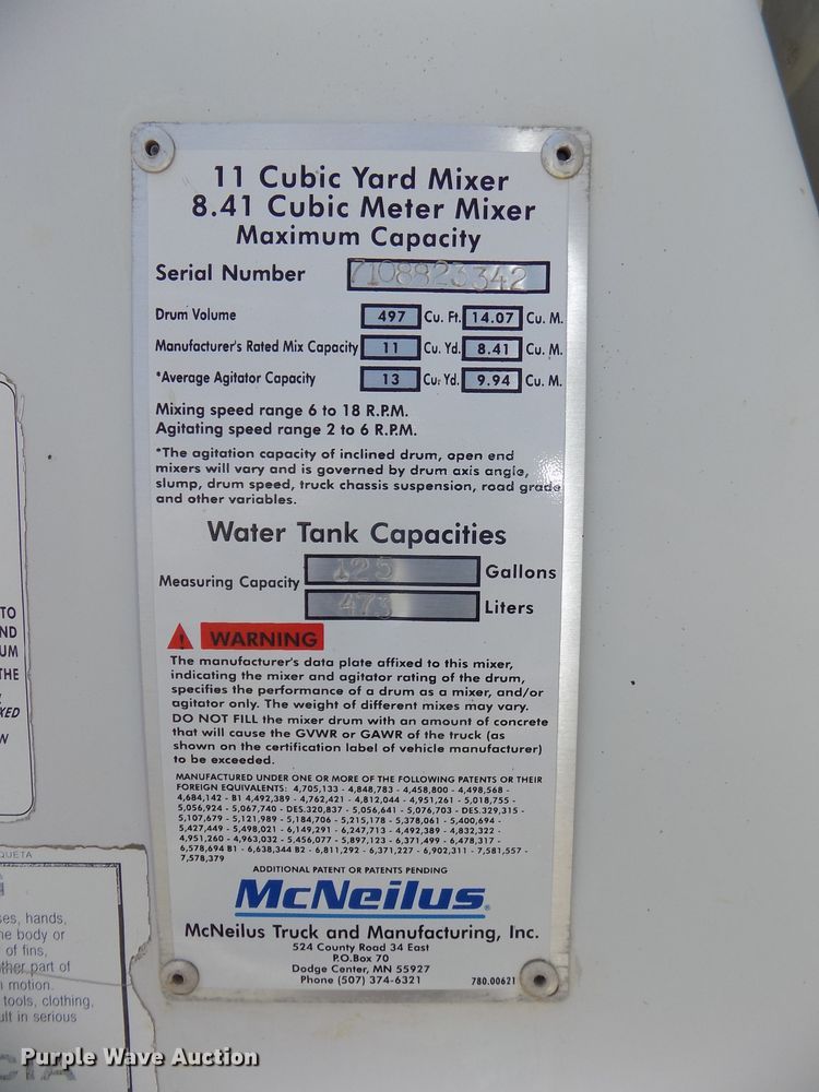 image for item DG2615 2005 Kenworth W900  ready mix or pump truck