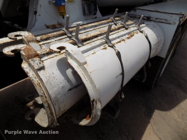 image for item DG2615 2005 Kenworth W900  ready mix or pump truck