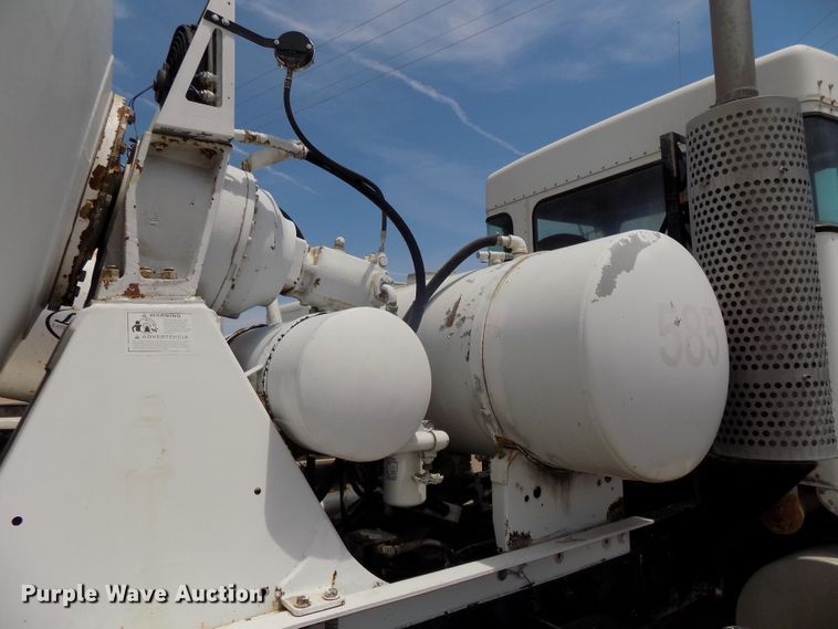 image for item DG2615 2005 Kenworth W900  ready mix or pump truck