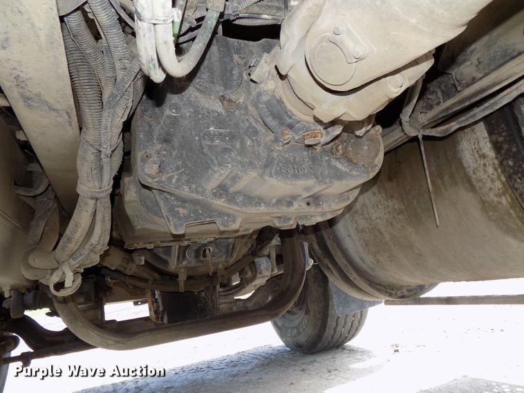 image for item DG2615 2005 Kenworth W900  ready mix or pump truck