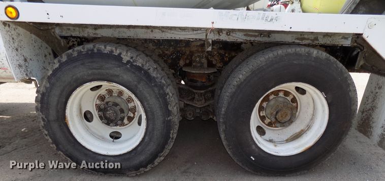 image for item DG2615 2005 Kenworth W900  ready mix or pump truck