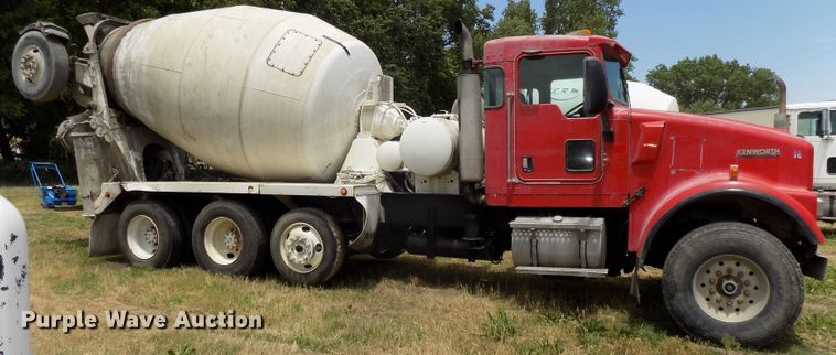 image for item DG2616 2003 Kenworth W900  ready mix truck