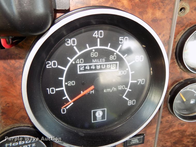 image for item DG2616 2003 Kenworth W900  ready mix truck