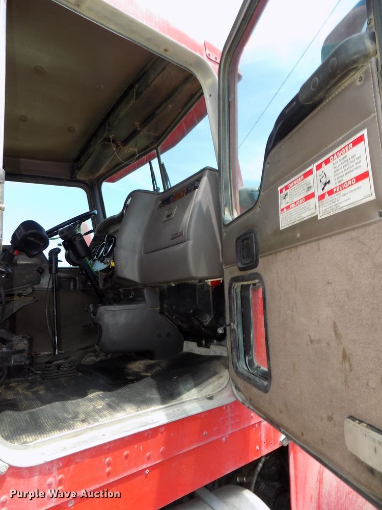 image for item DG2616 2003 Kenworth W900  ready mix truck