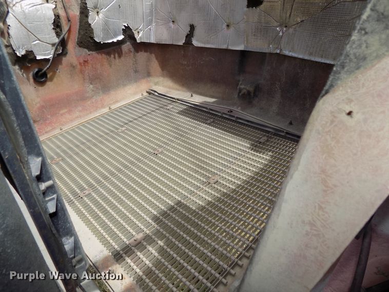 image for item DG2616 2003 Kenworth W900  ready mix truck