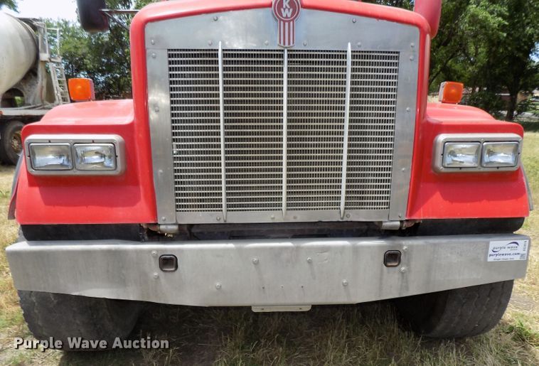 image for item DG2616 2003 Kenworth W900  ready mix truck