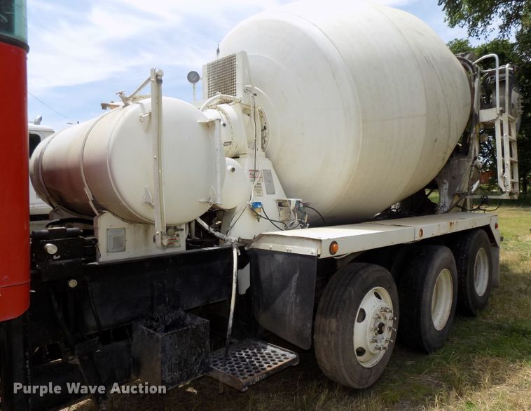 image for item DG2616 2003 Kenworth W900  ready mix truck