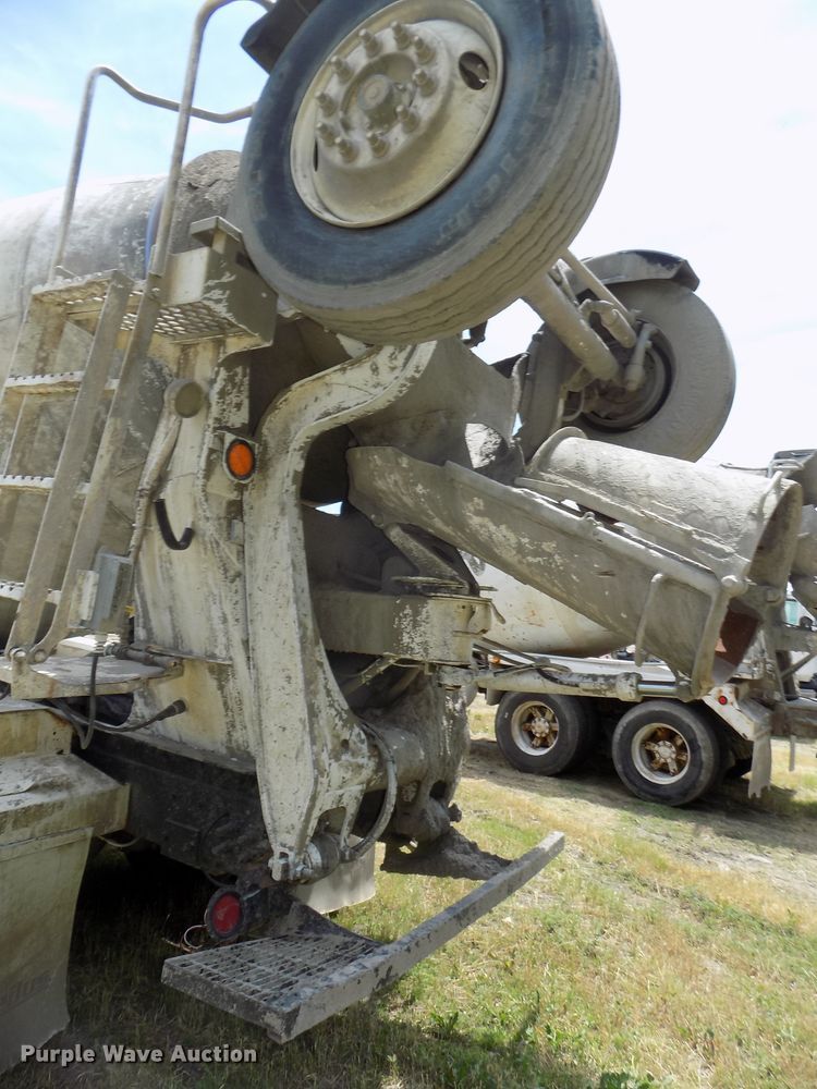 image for item DG2616 2003 Kenworth W900  ready mix truck