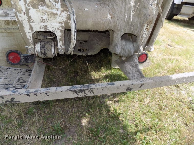 image for item DG2616 2003 Kenworth W900  ready mix truck