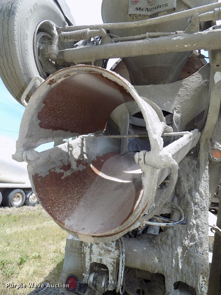 image for item DG2616 2003 Kenworth W900  ready mix truck