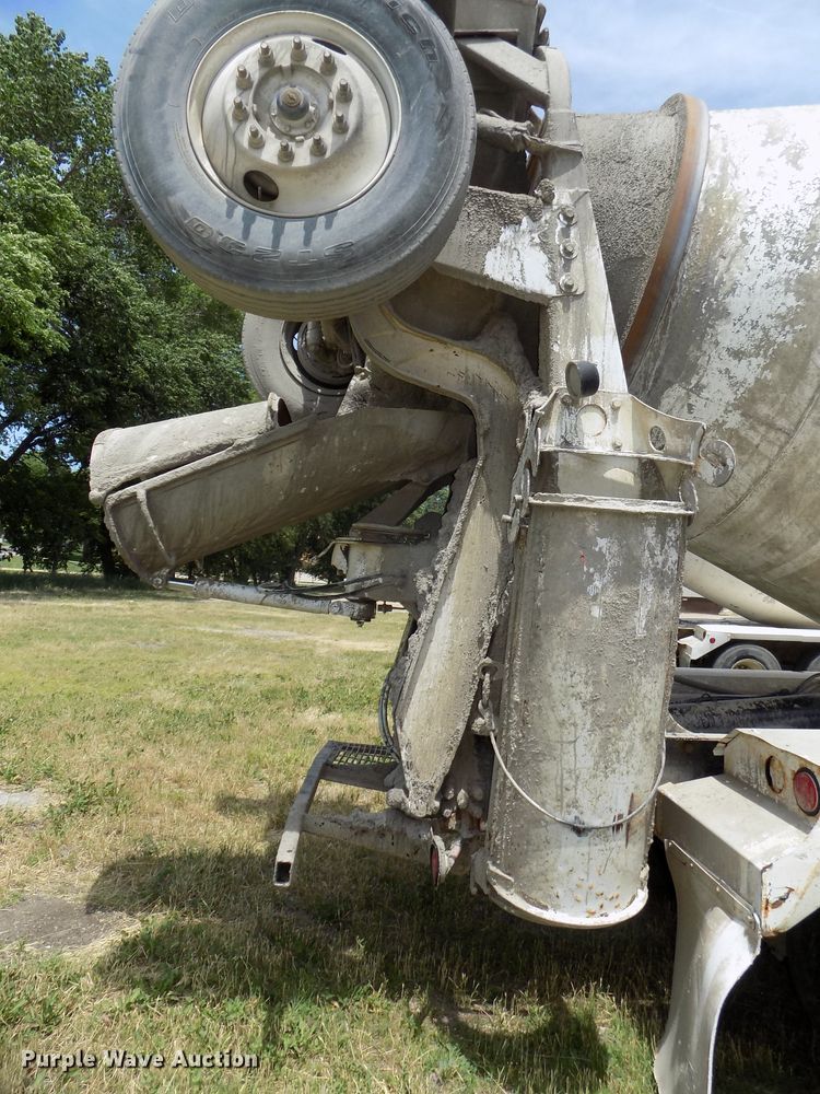 image for item DG2616 2003 Kenworth W900  ready mix truck