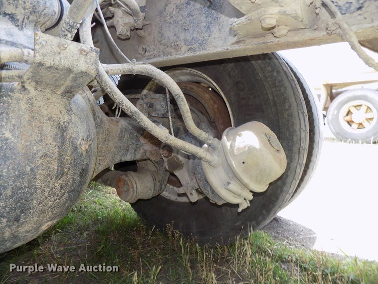 image for item DG2616 2003 Kenworth W900  ready mix truck