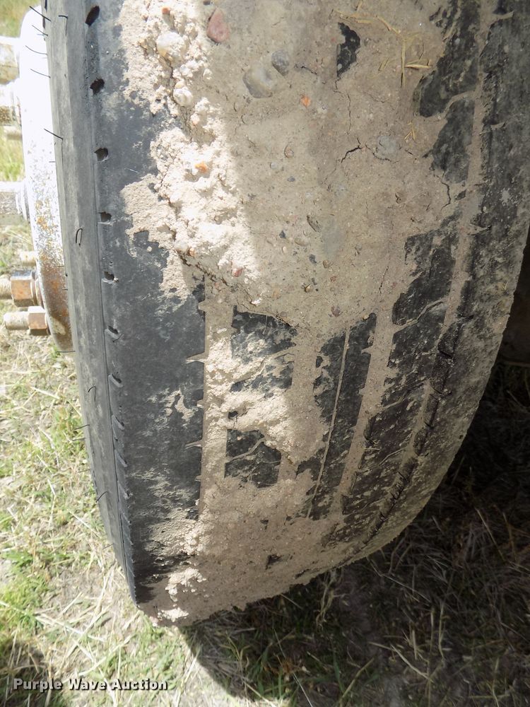 image for item DG2616 2003 Kenworth W900  ready mix truck