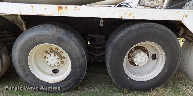 image for item DG2616 2003 Kenworth W900  ready mix truck