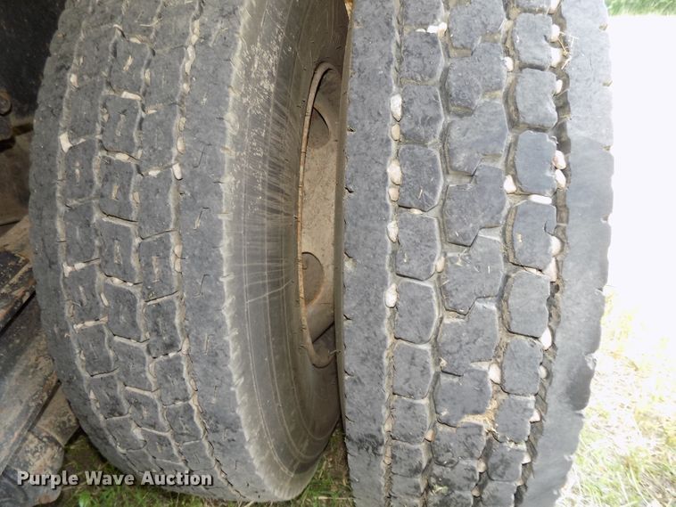 image for item DG2616 2003 Kenworth W900  ready mix truck