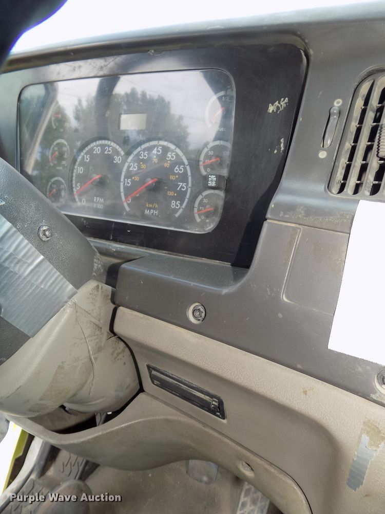 image for item DG2617 2005 Sterling L-Line  ready mix truck