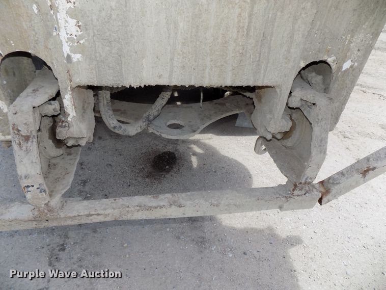 image for item DG2617 2005 Sterling L-Line  ready mix truck