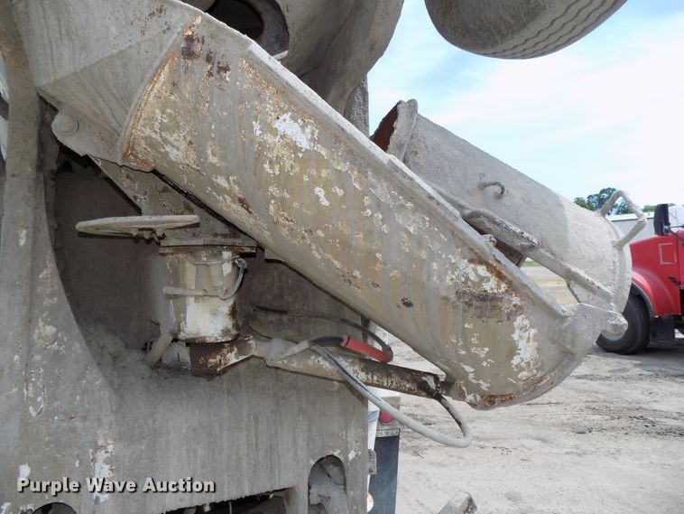 image for item DG2617 2005 Sterling L-Line  ready mix truck