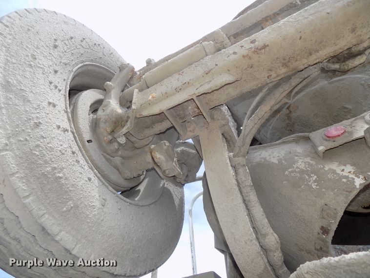 image for item DG2617 2005 Sterling L-Line  ready mix truck