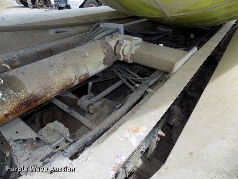 image for item DG2617 2005 Sterling L-Line  ready mix truck