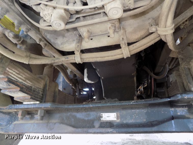 image for item DG2617 2005 Sterling L-Line  ready mix truck