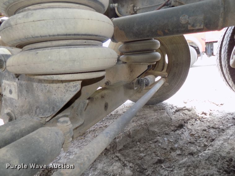 image for item DG2617 2005 Sterling L-Line  ready mix truck