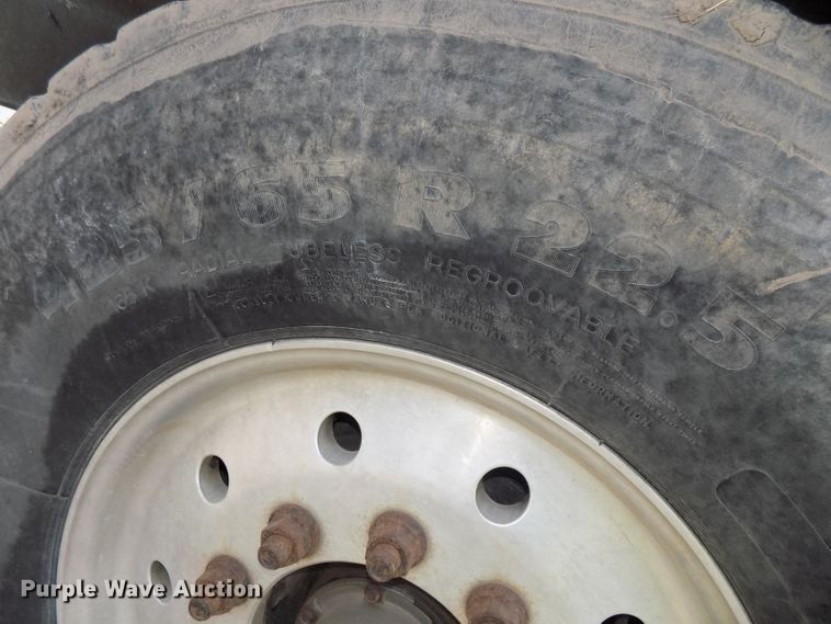 image for item DG2617 2005 Sterling L-Line  ready mix truck