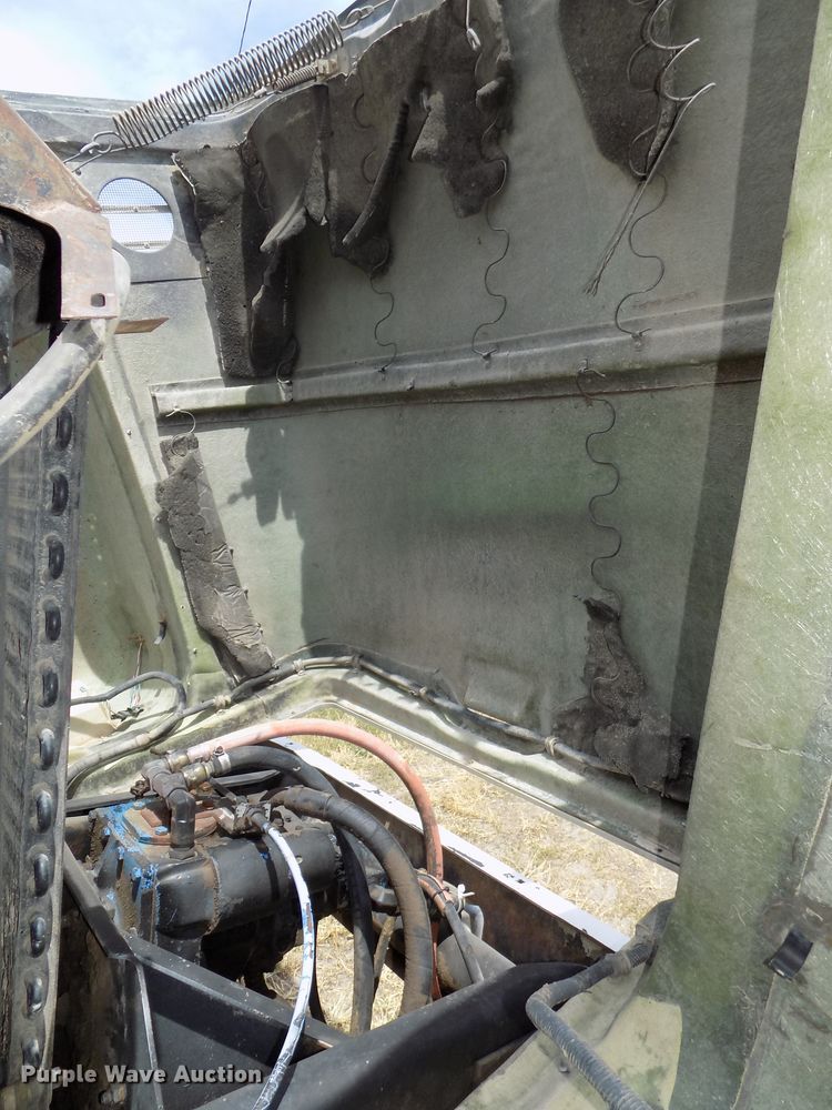 image for item DG2618 1995 International Paystar 5000  ready mix truck