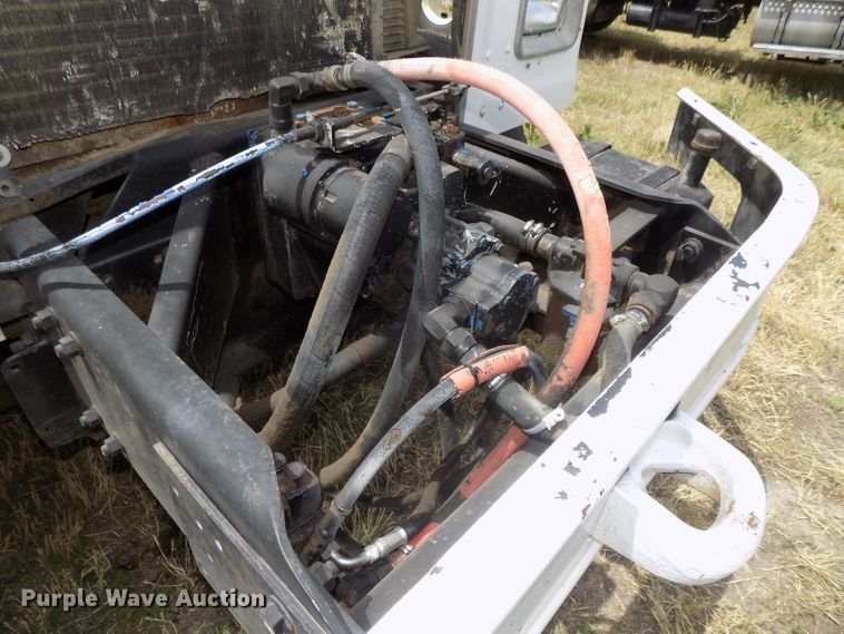 image for item DG2618 1995 International Paystar 5000  ready mix truck