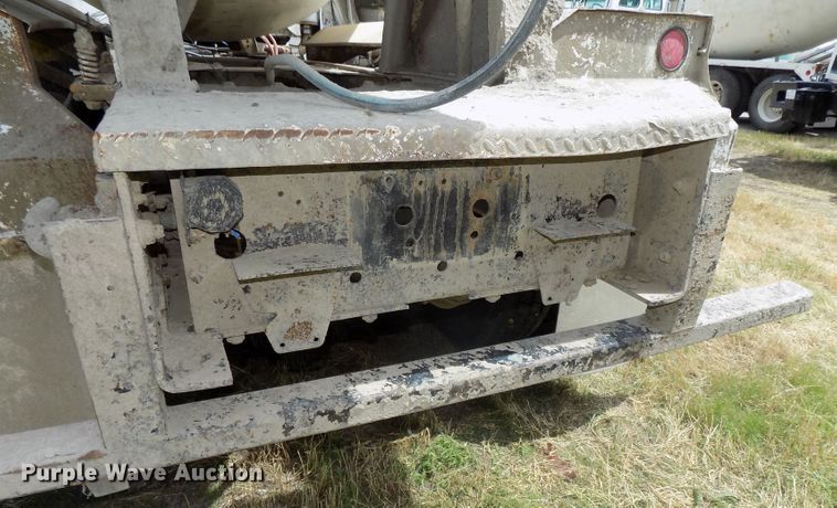 image for item DG2618 1995 International Paystar 5000  ready mix truck