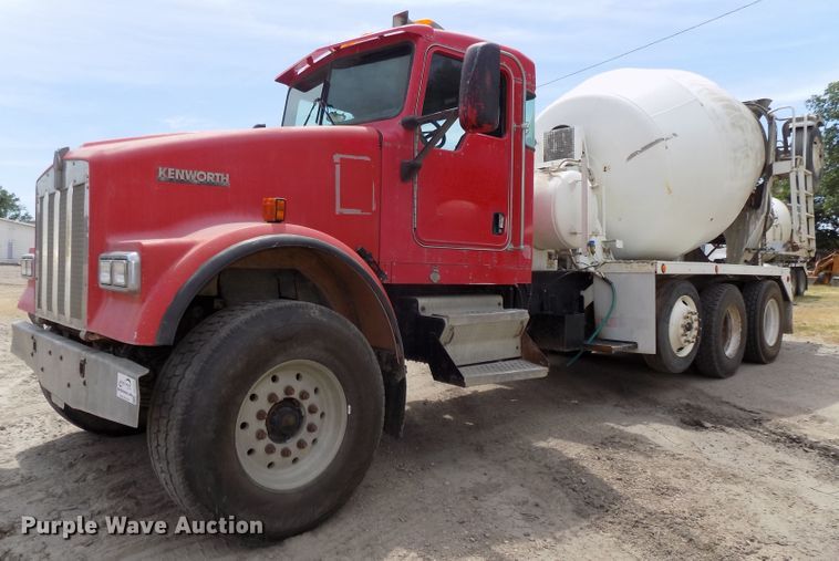 image for item DG2619 2003 Kenworth W900  ready mix truck