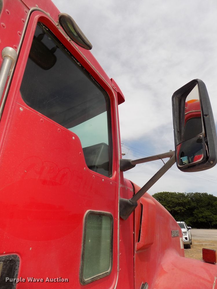 image for item DG2619 2003 Kenworth W900  ready mix truck