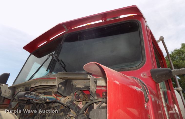 image for item DG2619 2003 Kenworth W900  ready mix truck