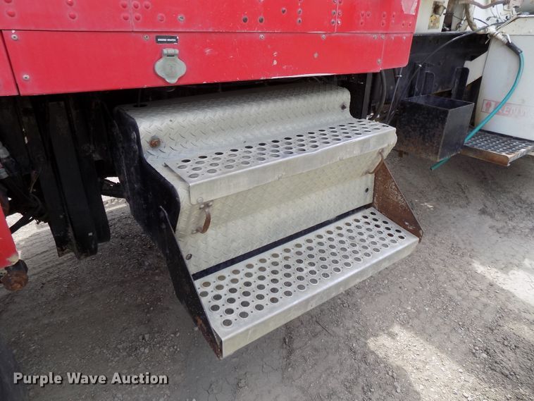 image for item DG2619 2003 Kenworth W900  ready mix truck