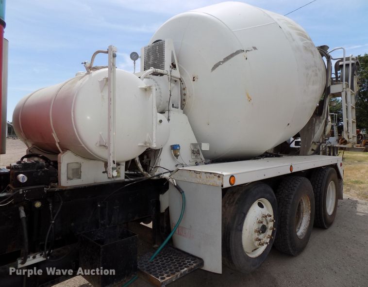 image for item DG2619 2003 Kenworth W900  ready mix truck